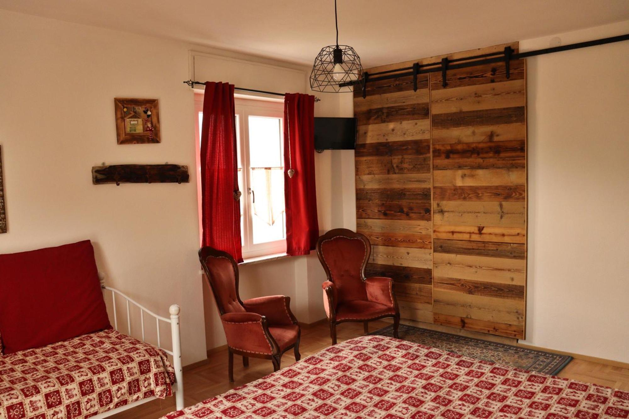 Aparthotel Lo Barbaboc à Charvensod Extérieur photo